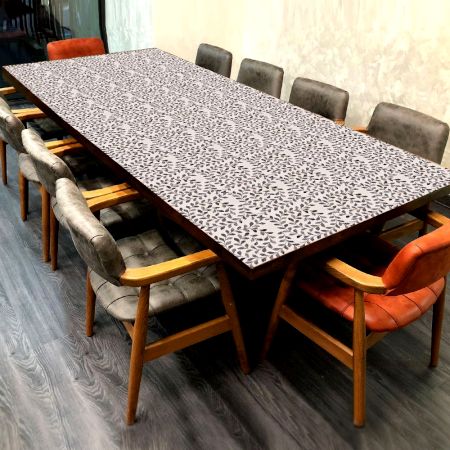 Aesthetic Wood and Resin Table Top for Decoration